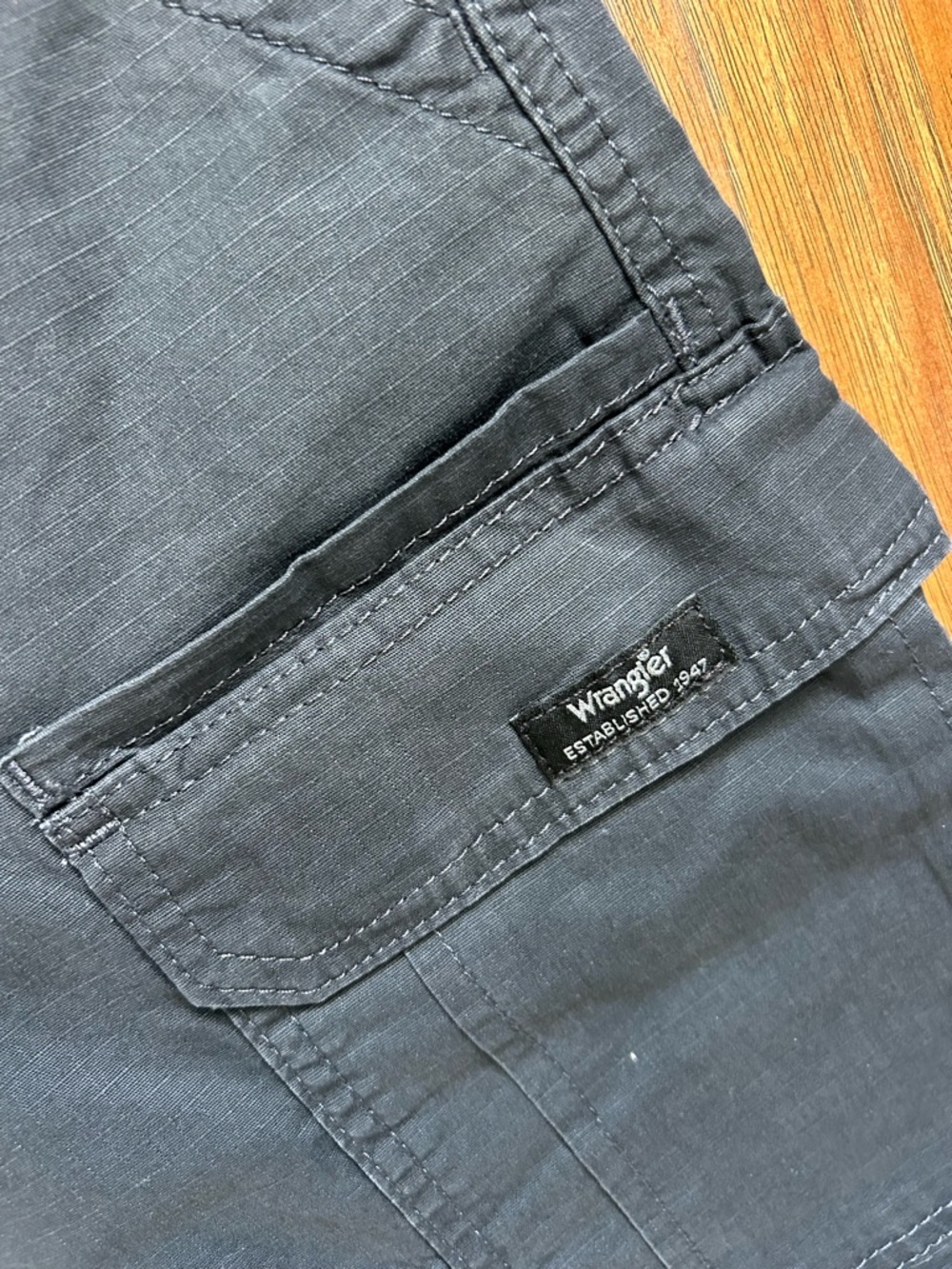 Wrangler Workwear ripstop technician shorts multiple pockets 38x10 - Picture 5 of 11